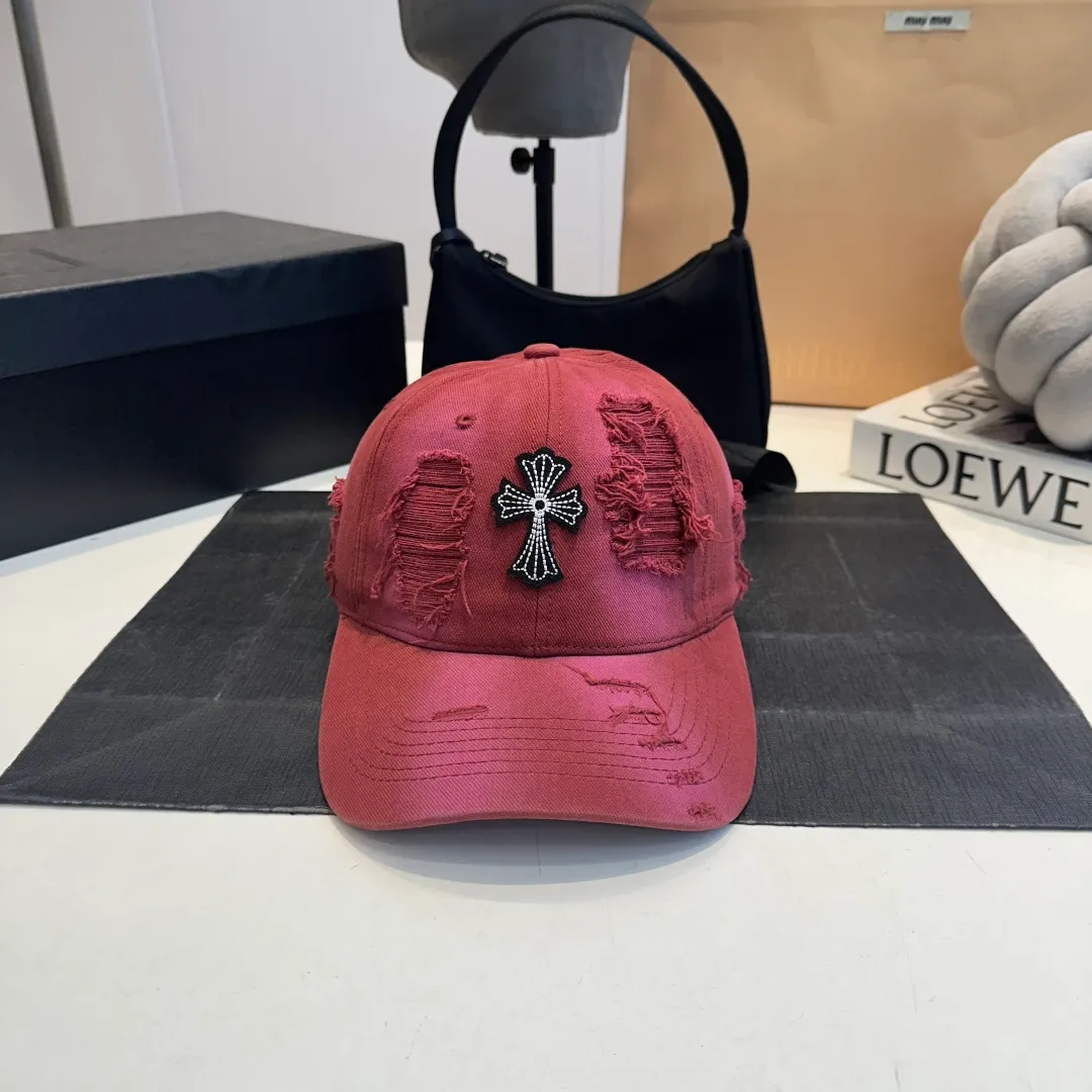 P56 Crow Heart Baseball Cap, holed retro peaked cap, head circumference 57.cm
